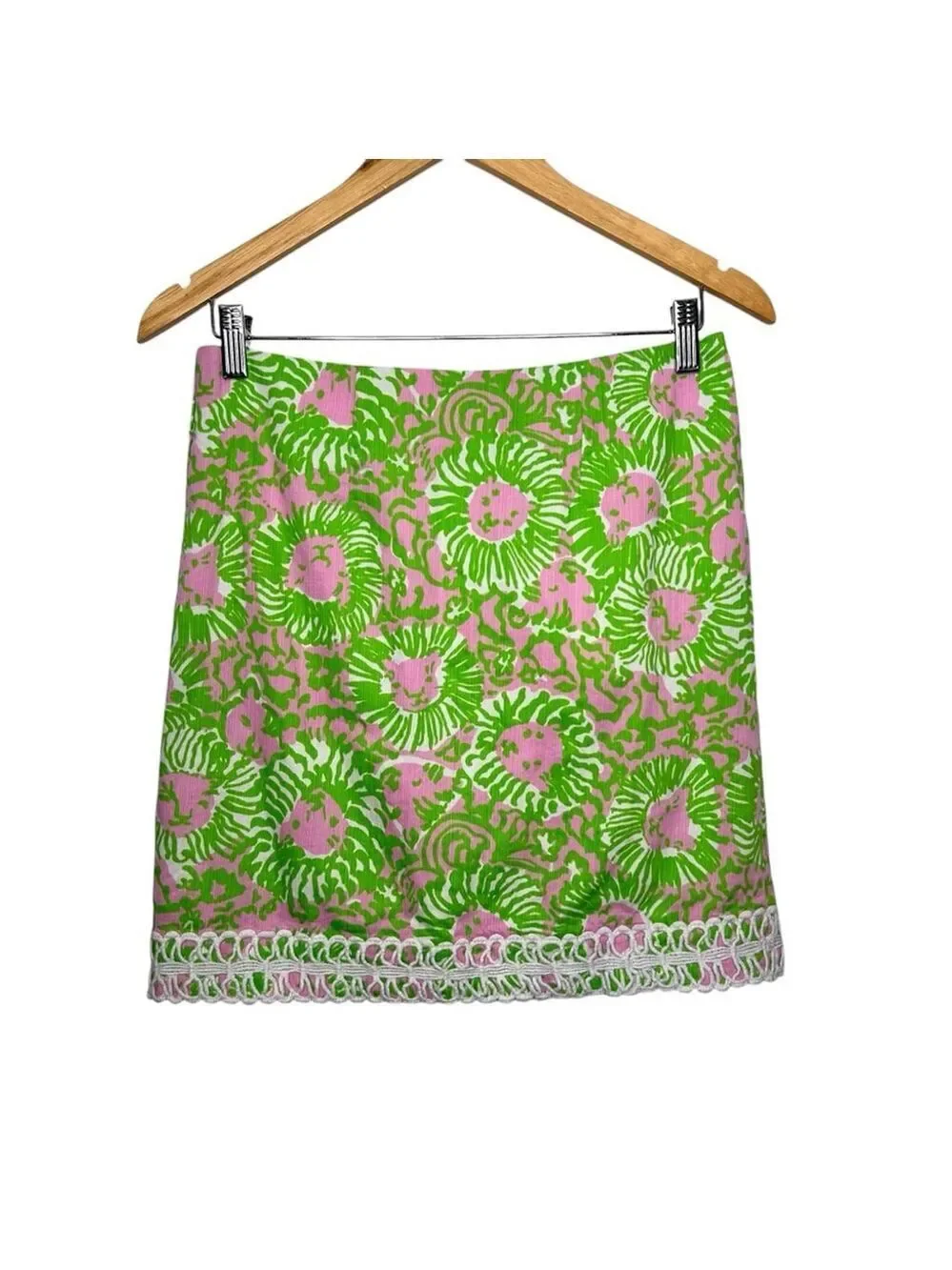 Lilly Pulitzer Sunnyside Mini Skirt Green Pink Lion Print Crochet Trim Cotton 4